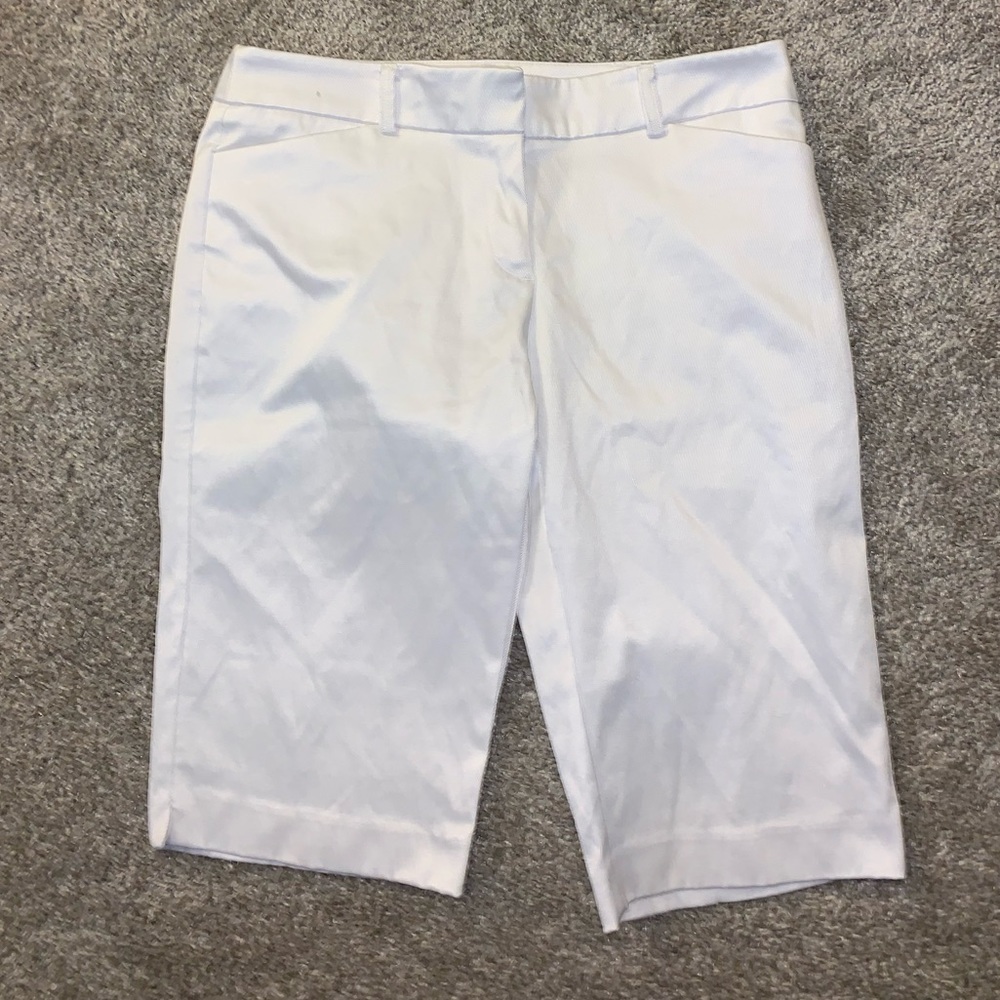 NY & Company 7th Avenue White Shorts size 4 - Picture 3 of 12